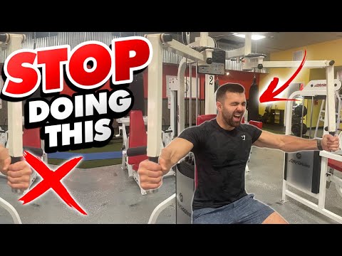 Pec Deck (Chest Fly Machine)
